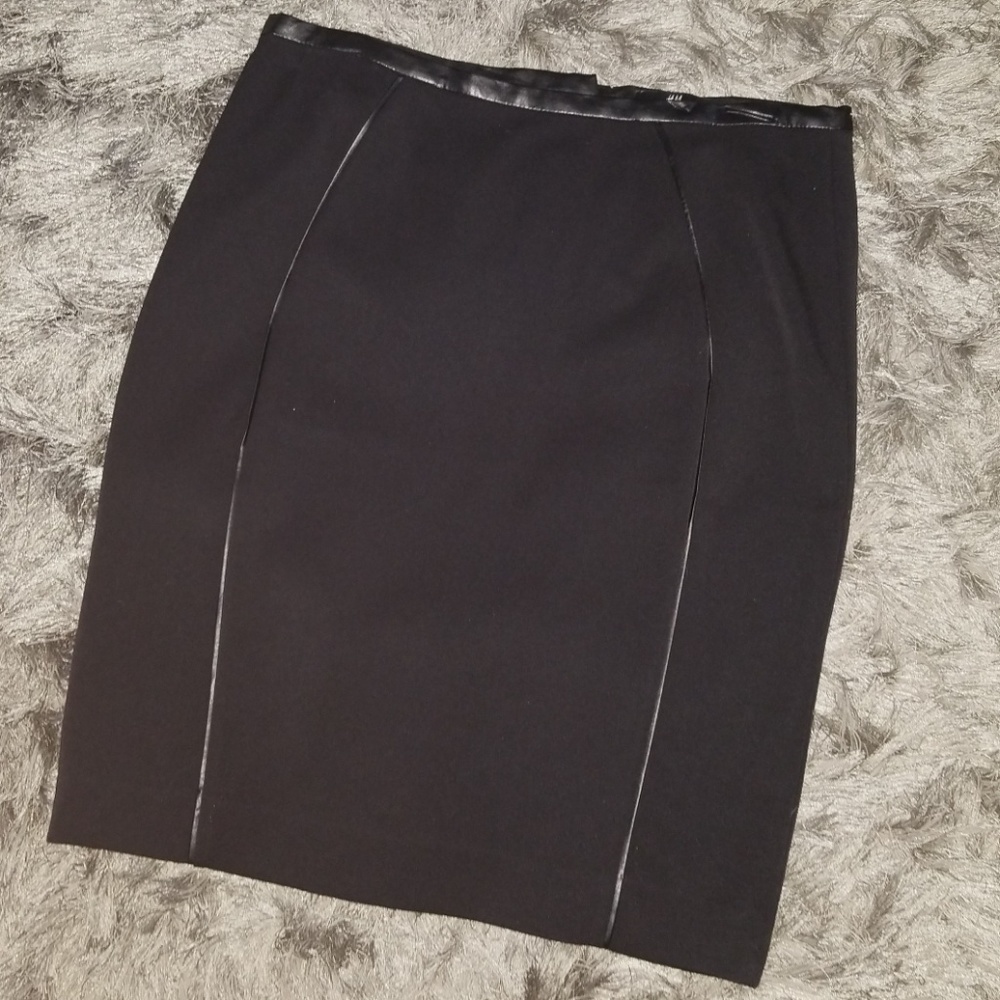 Pencil skirt